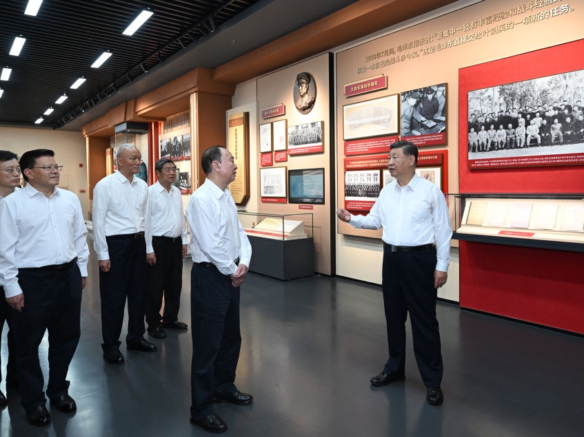  新华图讯丨习近平在广东省梅州市考察调研